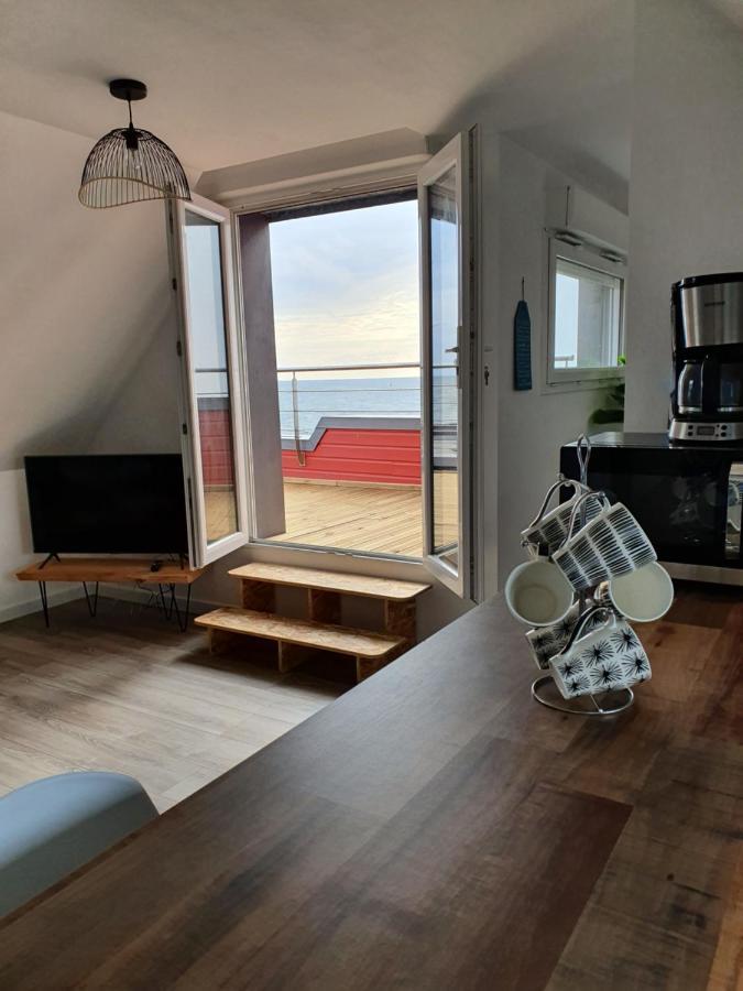 Ferienwohnung Au Bout De La Jetee Guilvinec Exterior foto